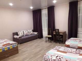 Хостел Fresh Hostel Kazan Казань Семейный номер с общей ванной комнатой-5