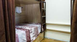 Хостел Fresh Hostel Kazan Казань Место на двухъярусной кровати в общем 10-местном номере для мужчин-1